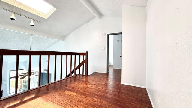 11889 Bobwhite Drive 834, Houston, TX 77035