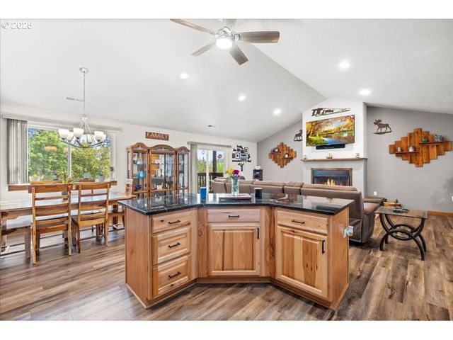 15502 Nw OLD PUMPKIN RIDGE Rd, North Plains, OR 97133
