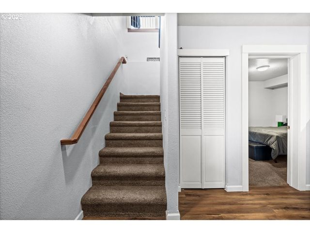 15502 Nw OLD PUMPKIN RIDGE Rd, North Plains, OR 97133