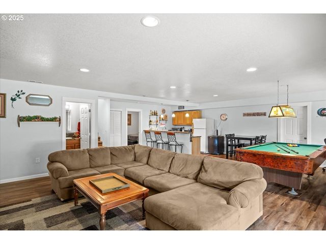 15502 Nw OLD PUMPKIN RIDGE Rd, North Plains, OR 97133