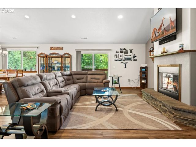 15502 Nw OLD PUMPKIN RIDGE Rd, North Plains, OR 97133
