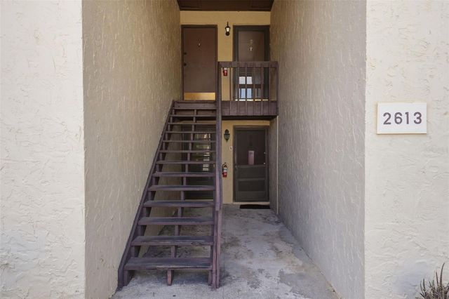 2613 PINE LAKE TERRACE D, Sarasota, FL 34237