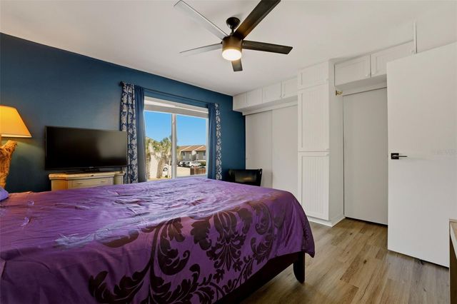 2613 PINE LAKE TERRACE D, Sarasota, FL 34237