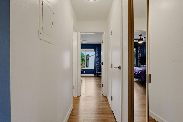 2613 PINE LAKE TERRACE D, Sarasota, FL 34237