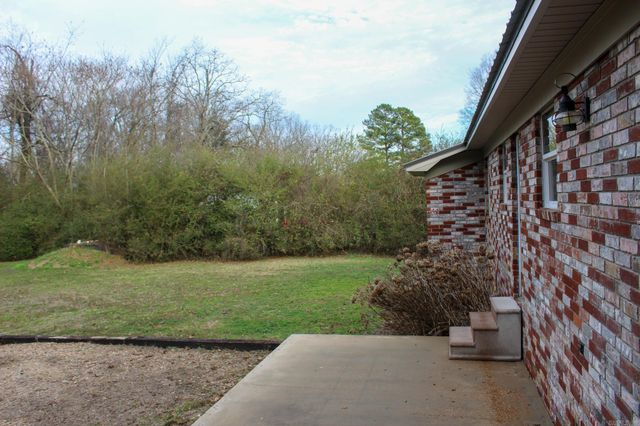 117 Cherrywood Lane, Searcy, AR 72143