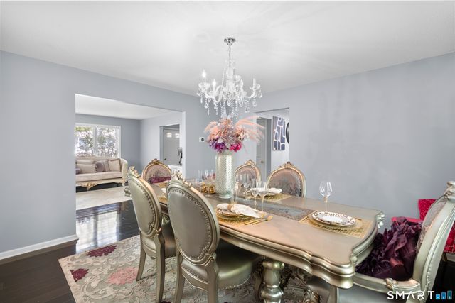 10 Quail Run, Bloomfield, CT 06002