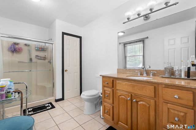 10 Quail Run, Bloomfield, CT 06002