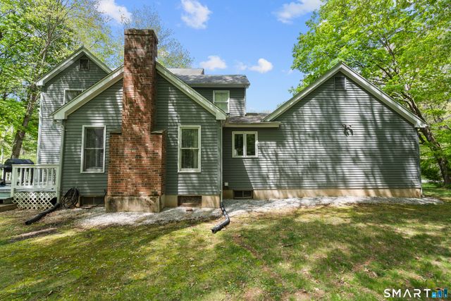 10 Quail Run, Bloomfield, CT 06002