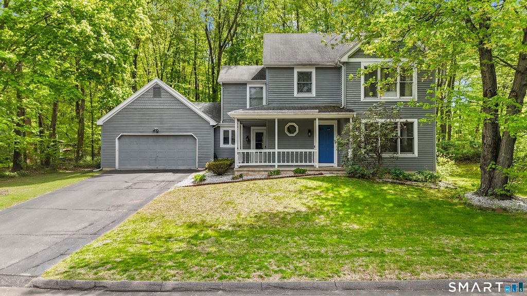 10 Quail Run, Bloomfield, CT 06002