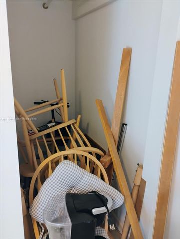 5832 Polk St, Hollywood, FL 33021