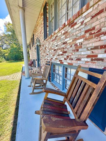 4801 Nicelytown RD, Clifton Forge, VA 24422