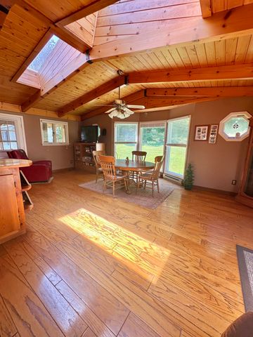 4801 Nicelytown RD, Clifton Forge, VA 24422