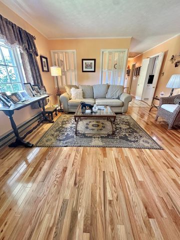 4801 Nicelytown RD, Clifton Forge, VA 24422