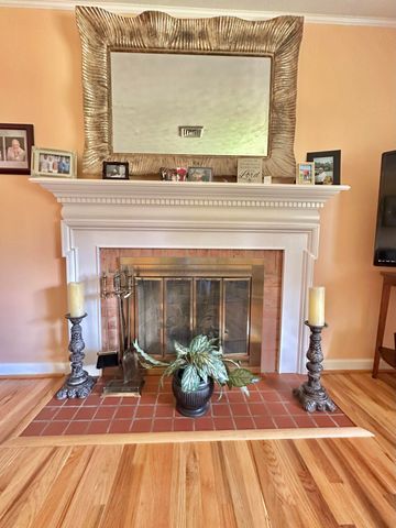 4801 Nicelytown RD, Clifton Forge, VA 24422