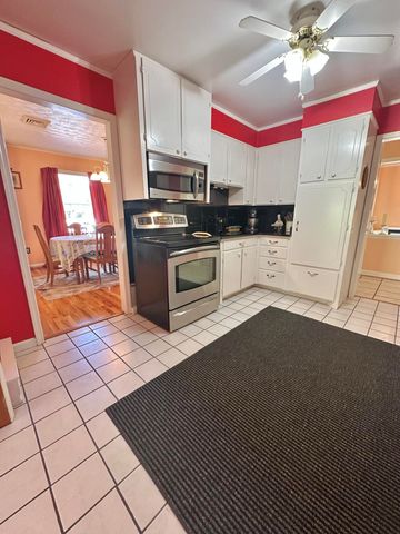 4801 Nicelytown RD, Clifton Forge, VA 24422