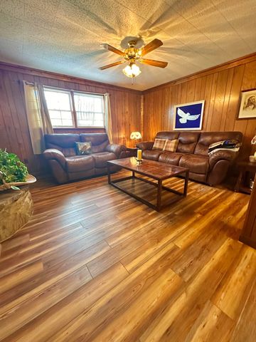 4801 Nicelytown RD, Clifton Forge, VA 24422