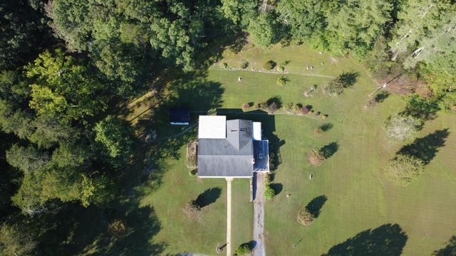 4801 Nicelytown RD, Clifton Forge, VA 24422