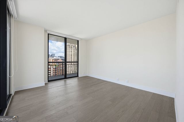 3481 Lakeside Drive NE 2706, Atlanta, GA 30326