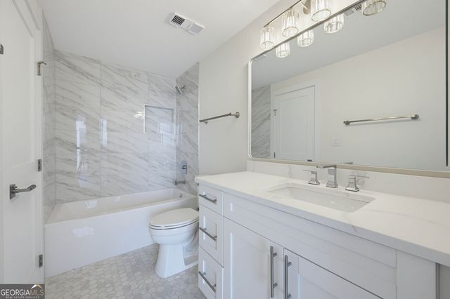 3481 Lakeside Drive NE 2706, Atlanta, GA 30326