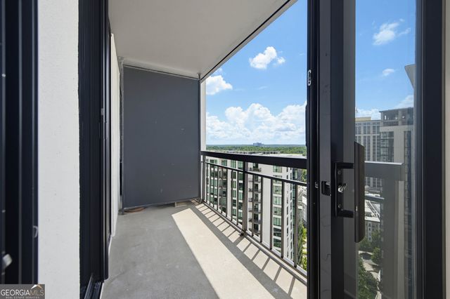 3481 Lakeside Drive NE 2706, Atlanta, GA 30326