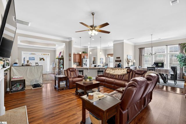 700 Ridgeville Crossing Drive, Inman, SC 29349