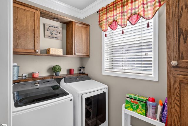 700 Ridgeville Crossing Drive, Inman, SC 29349
