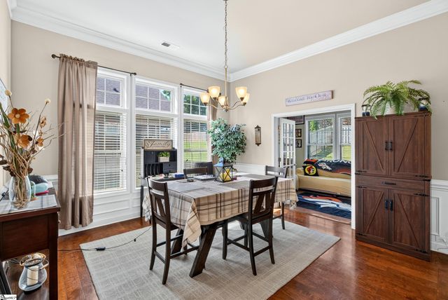700 Ridgeville Crossing Drive, Inman, SC 29349
