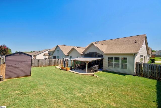 700 Ridgeville Crossing Drive, Inman, SC 29349