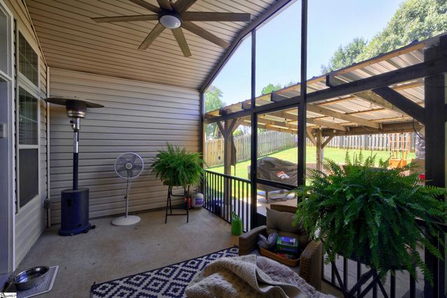 700 Ridgeville Crossing Drive, Inman, SC 29349