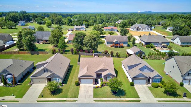 700 Ridgeville Crossing Drive, Inman, SC 29349