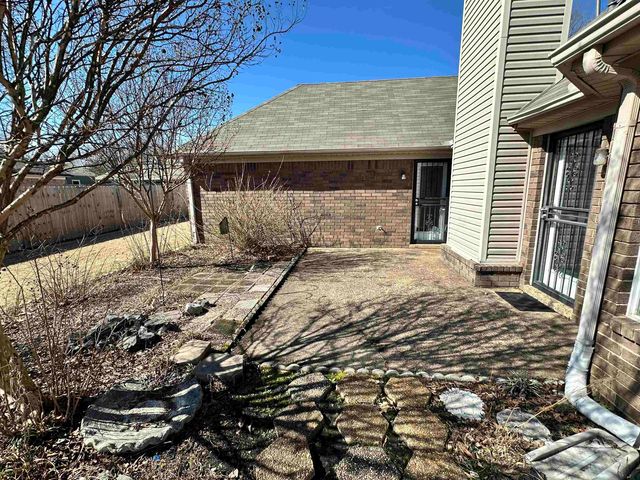 6259 DAYBREAK DR, Bartlett, TN 38135