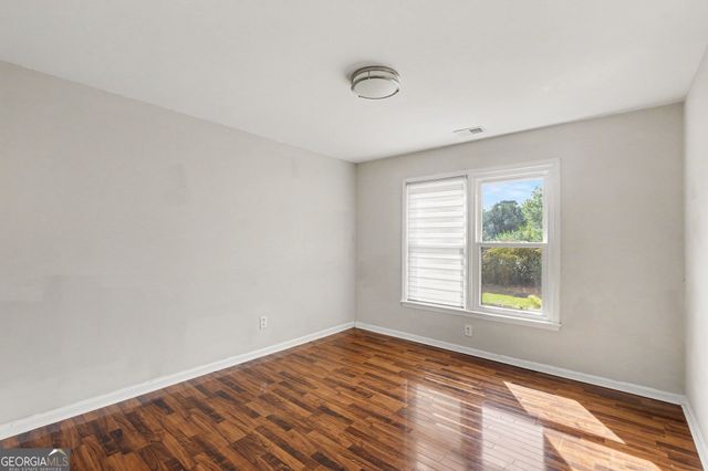 1217 Kingsbury Lane, Powder Springs, GA 30127