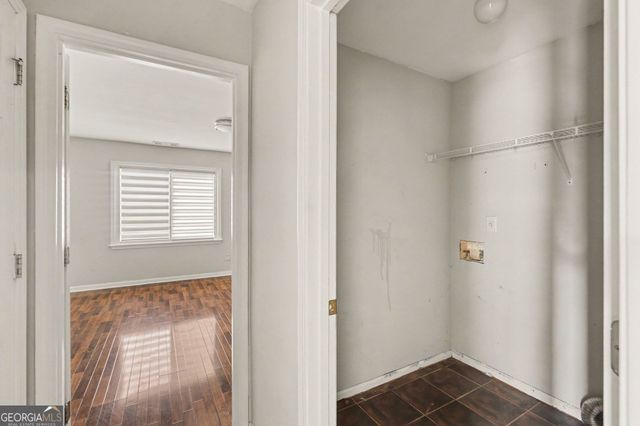 1217 Kingsbury Lane, Powder Springs, GA 30127