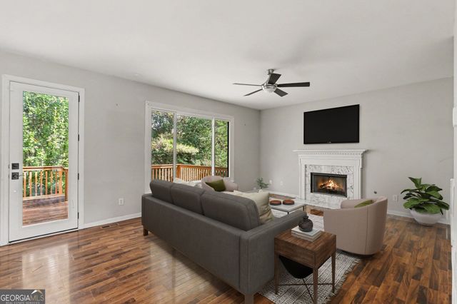 1217 Kingsbury Lane, Powder Springs, GA 30127