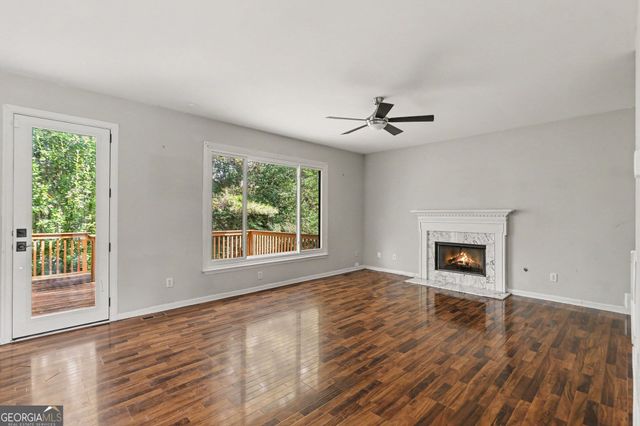 1217 Kingsbury Lane, Powder Springs, GA 30127