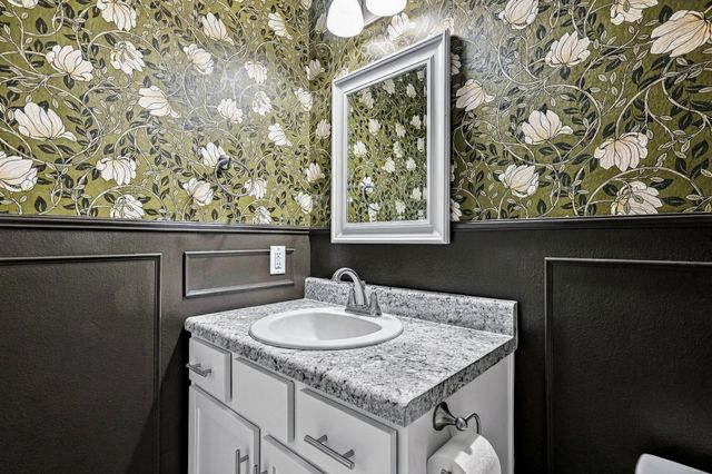 310 W Granada Street, Republic, MO 65738