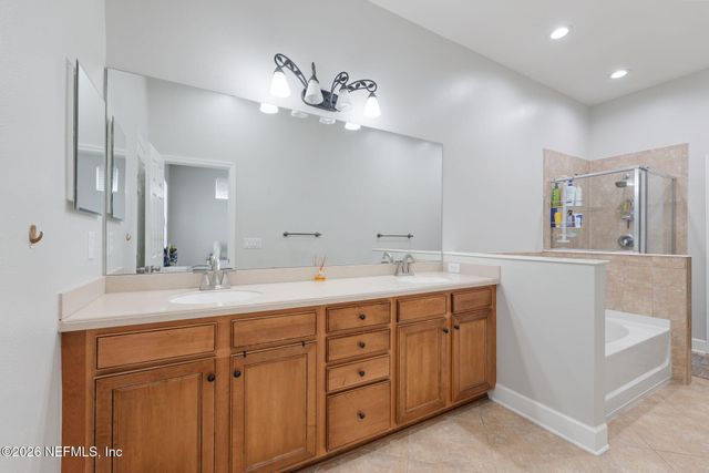 6138 CLEARSKY Drive, Jacksonville, FL 32258