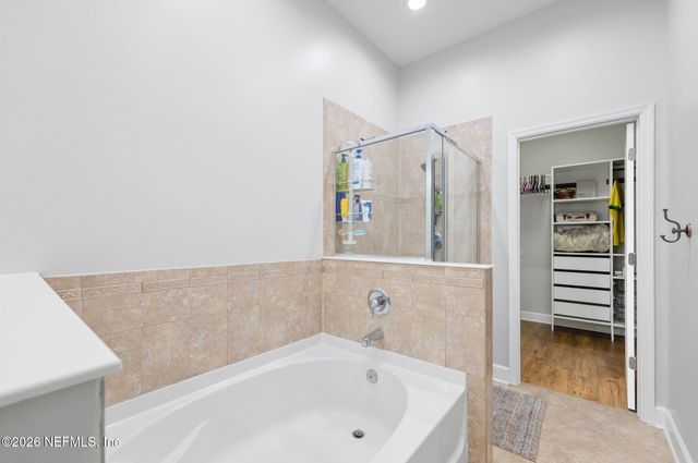 6138 CLEARSKY Drive, Jacksonville, FL 32258