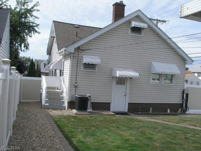 4703 E 86th Street, Garfield Heights, OH 44125