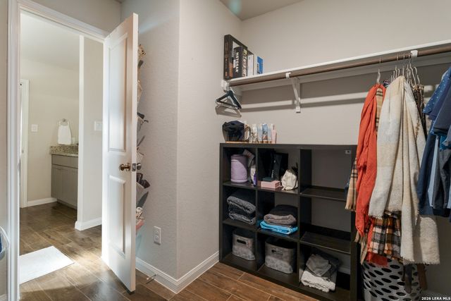 31669 far away, Bulverde, TX 78163