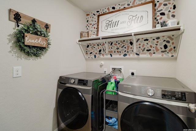 31669 far away, Bulverde, TX 78163