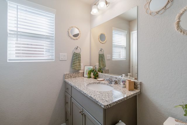 31669 far away, Bulverde, TX 78163