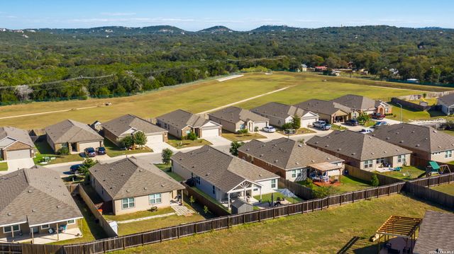 31669 far away, Bulverde, TX 78163