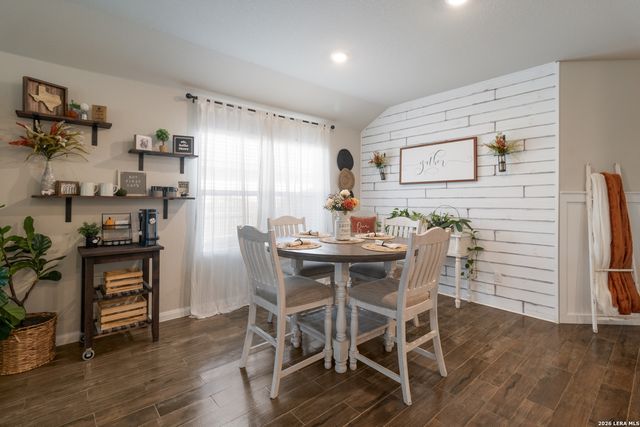 31669 far away, Bulverde, TX 78163