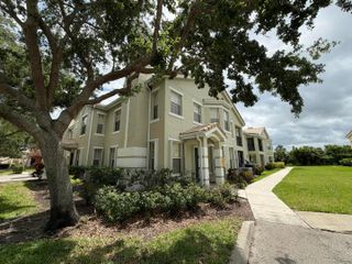 128 SW Peacock Boulevard, Port St. Lucie, Port St Lucie, FL 34986
