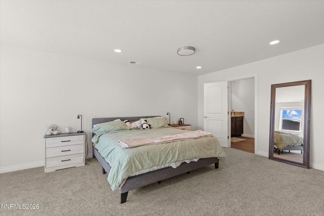 18661 Village Center Drive, Reno, NV 89508