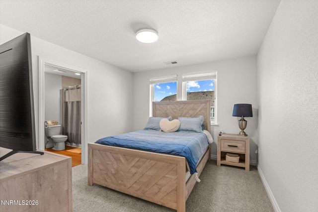 18661 Village Center Drive, Reno, NV 89508