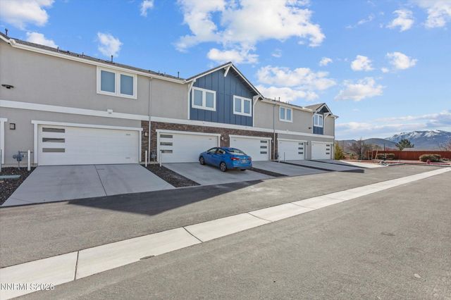 18661 Village Center Drive, Reno, NV 89508