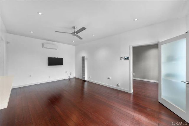 744 Flower Avenue, Venice, CA 90291