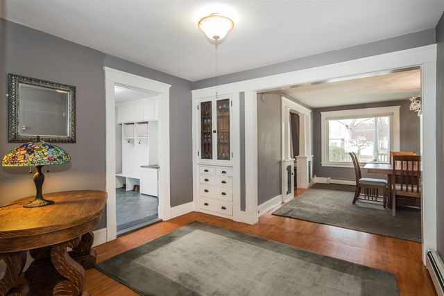 189 College Street, Poultney, VT 05764